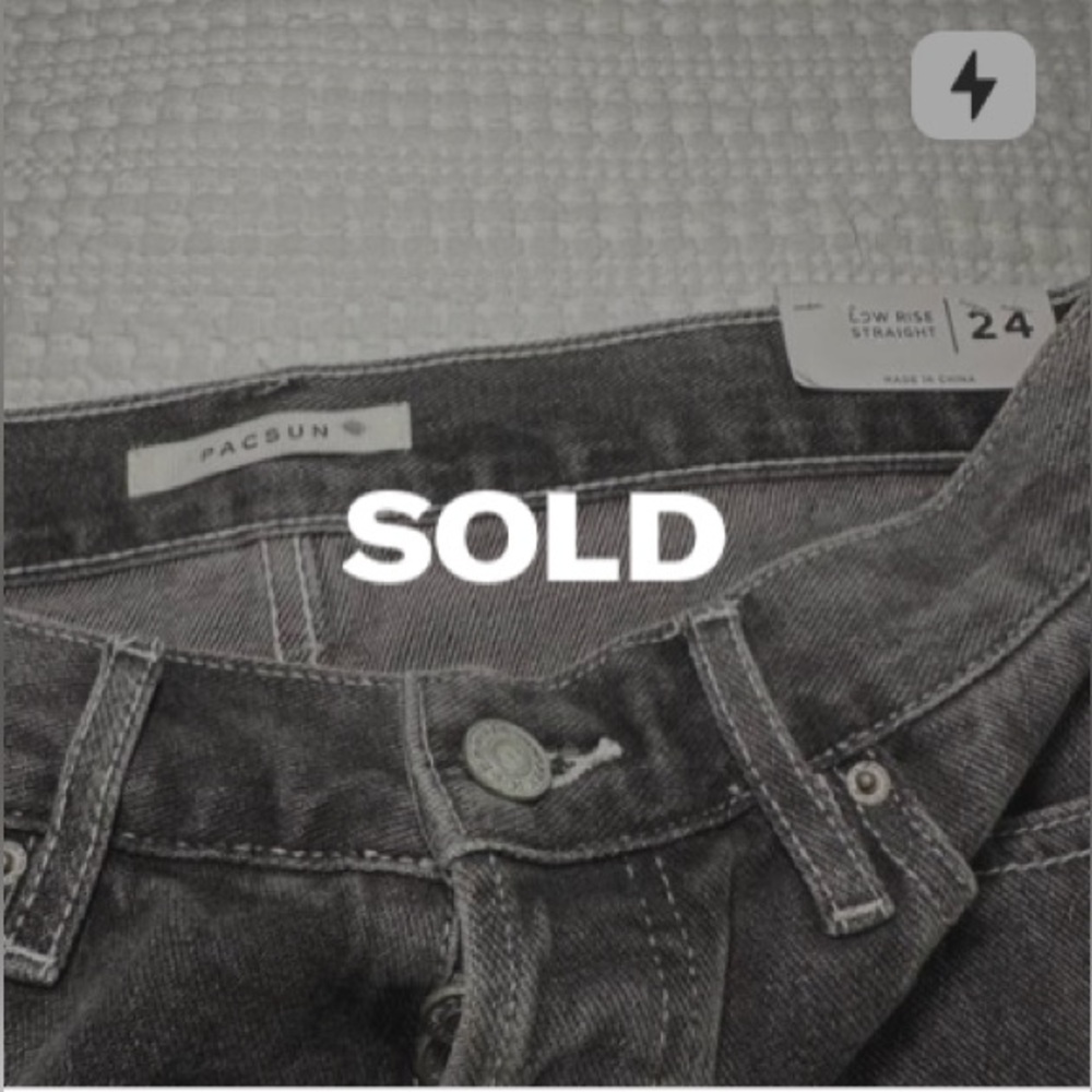 Brand New Pacsun Low Rise straight jeans.
